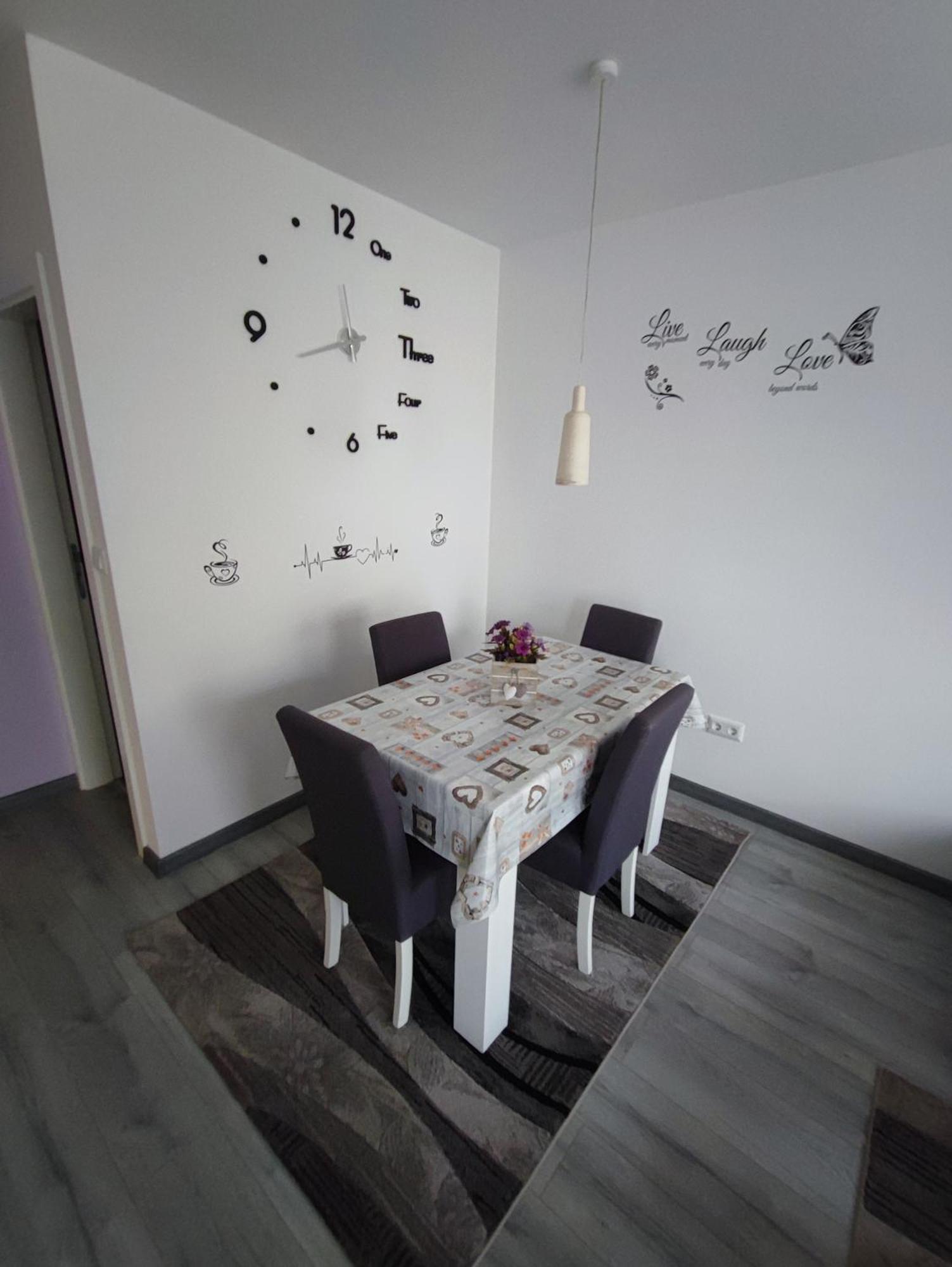 Stan Na Dan Apartman Krisfil Prnjavor Esterno foto